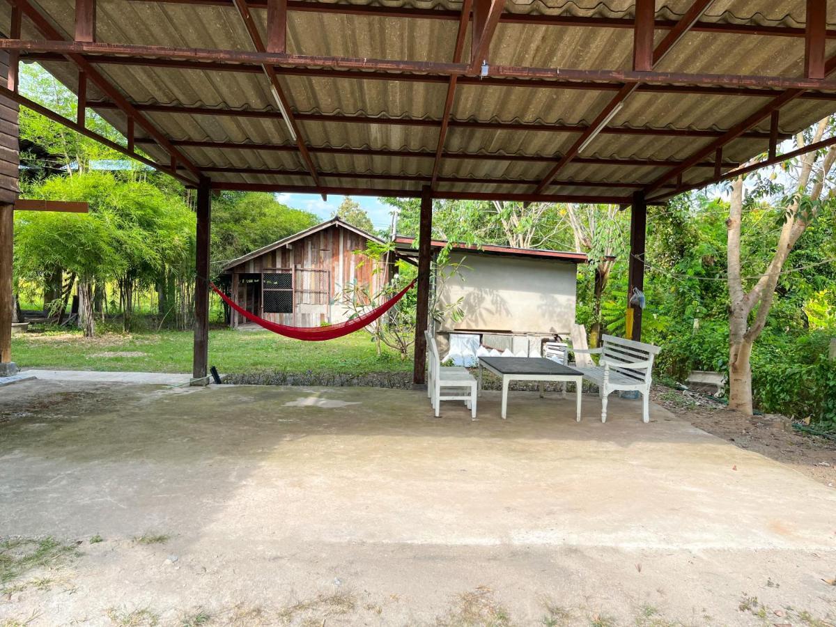 Ban Mae Pong North Pine Forest Homestay บ้านไม้สนโฮมสเตย์ מראה חיצוני תמונה