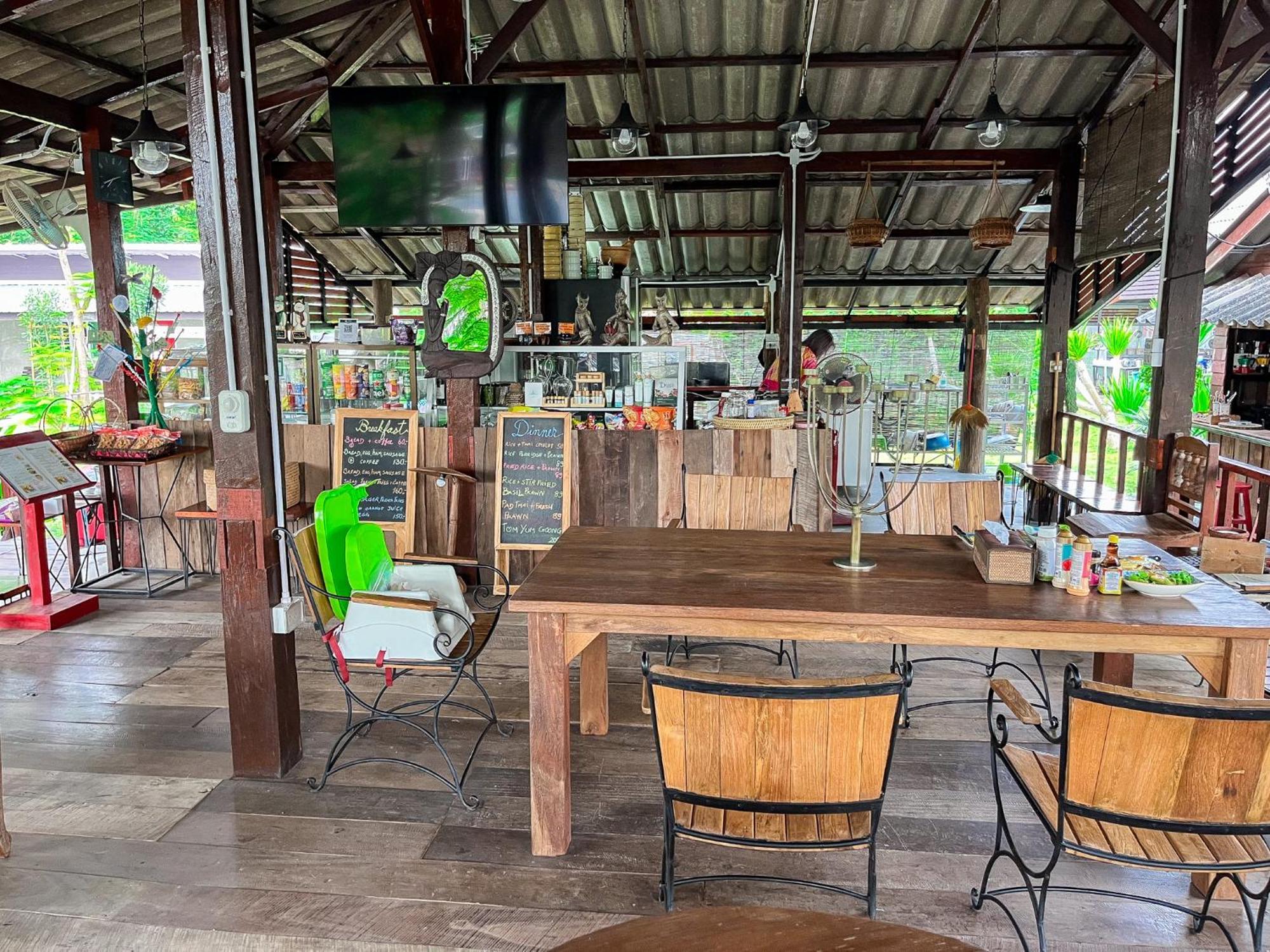 Ban Mae Pong North Pine Forest Homestay บ้านไม้สนโฮมสเตย์ מראה חיצוני תמונה