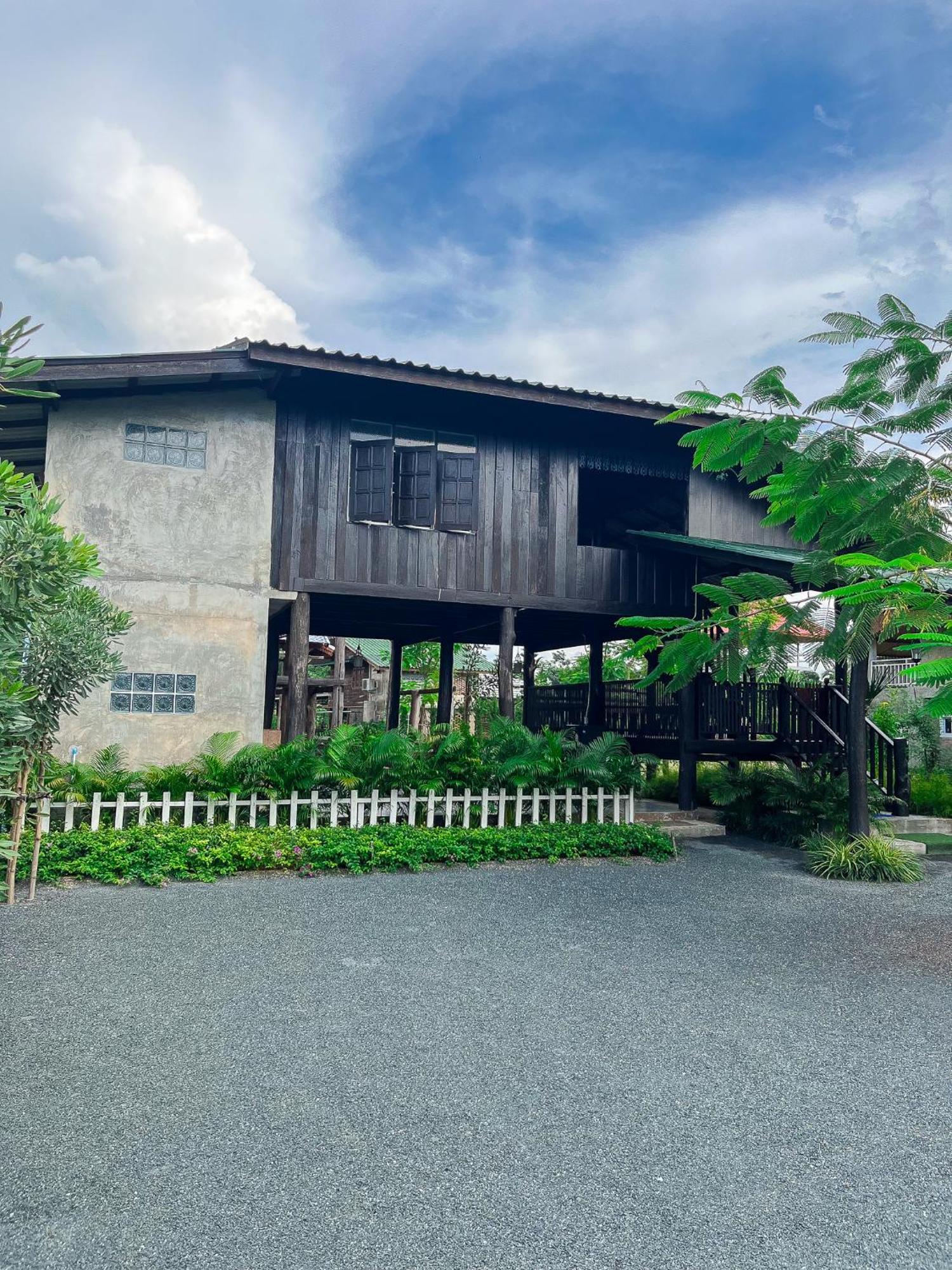 Ban Mae Pong North Pine Forest Homestay บ้านไม้สนโฮมสเตย์ מראה חיצוני תמונה